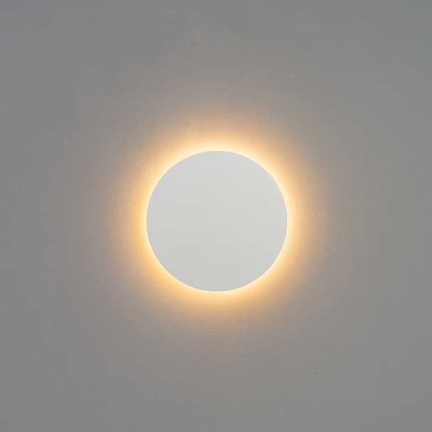 Runde weiße Wand glatt gilt - Lunar
