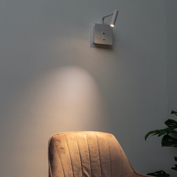 Praktische und moderne LED-Leselampe und...
