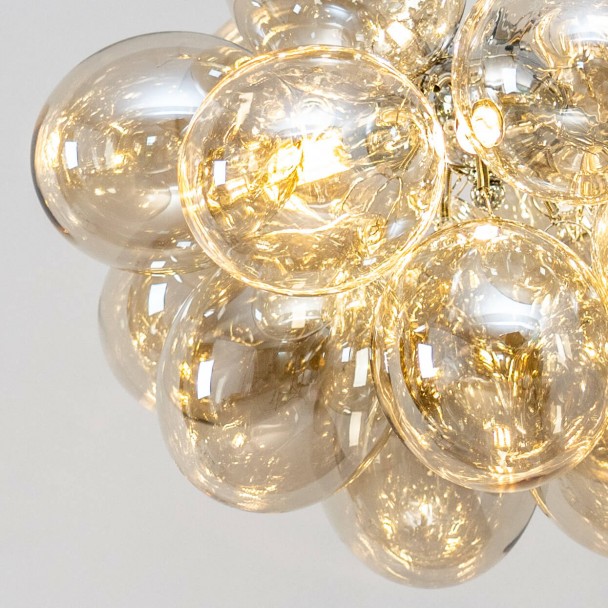 Ultramoderne Hängeleuchte aus Glas