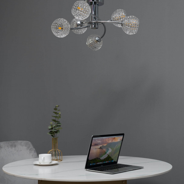Design-Leuchte aus strukturiertem Glas