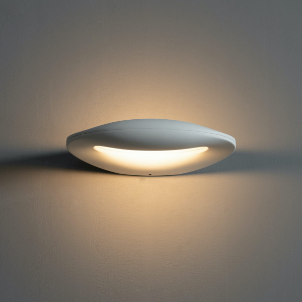 Wandleuchte mit integrierter LED