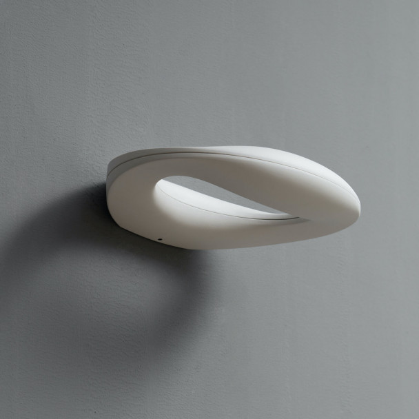Warmweiße LED-Wandleuchte