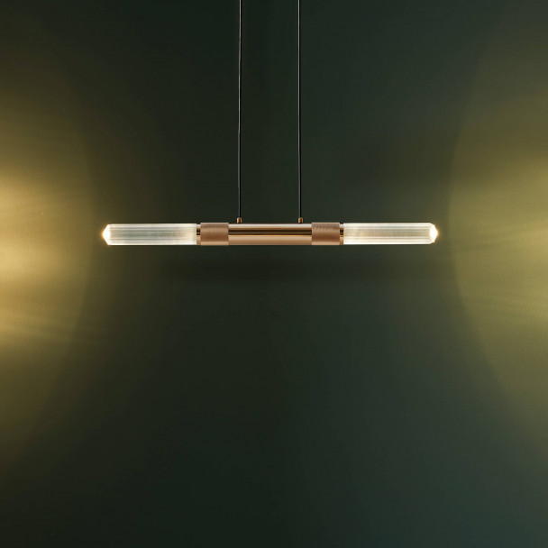 Hängeleuchte mit glänzendem Glas