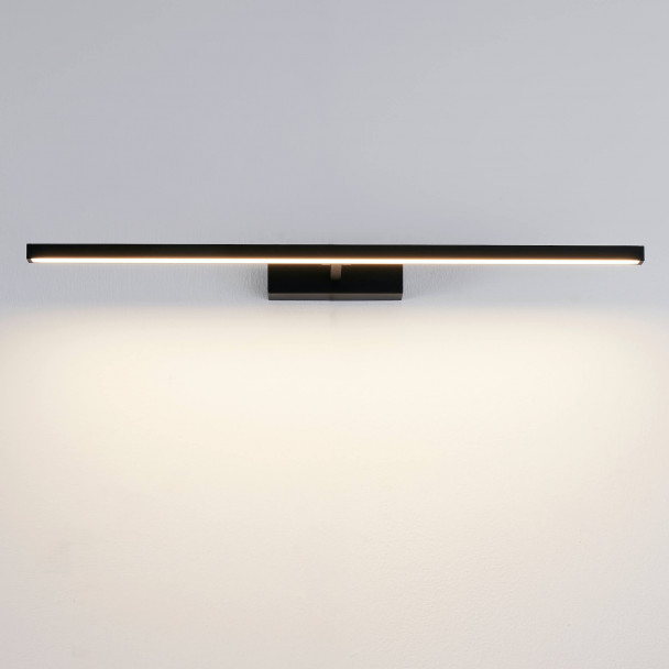 Design-Wandleuchte aus schwarzem Aluminium