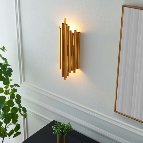 Goldene Wandleuchte entspannende Atmosphäre - Rosela