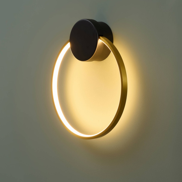 Goldene LED-Wandleuchte sanftes Licht - Alisa