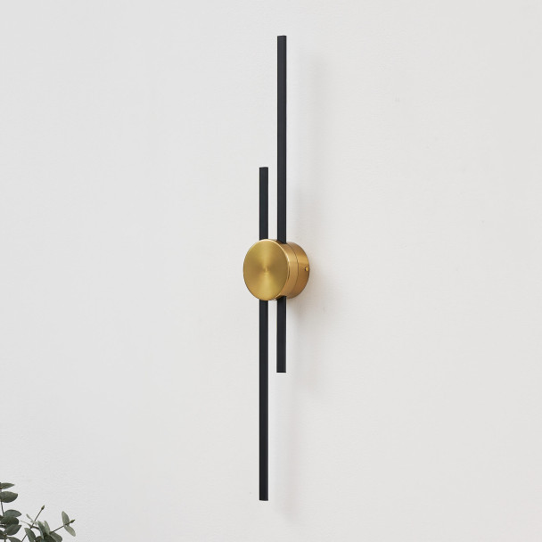 Moderne goldene LED-Wandleuchte - Pia