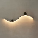 Fließendes Design weiße und schwarze LED-Wandleuchte - Curva