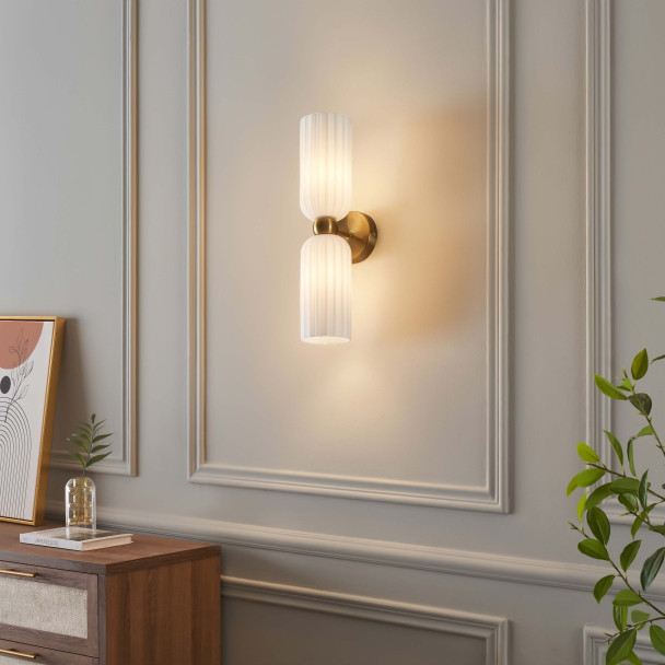 Goldene Wandleuchte zwei E14 Lichtquellen - Leonora