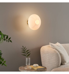 Wandleuchte oder Spot aus geriffeltem Opalglas mit...