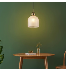 Moderne Pendelleuchte mit geripptem weißem Glas und...