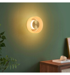 Moderne LED-Wand- oder Deckenleuchte mit...