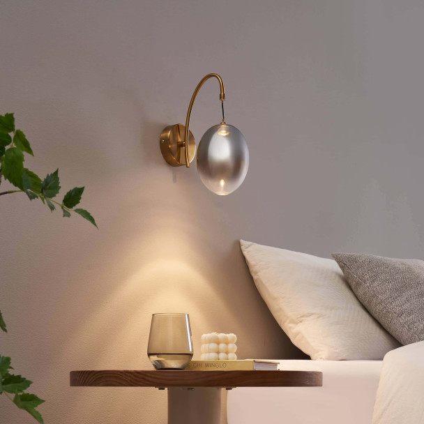 Goldene bogenförmige LED-Wandleuchte mit...