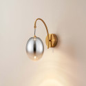 Goldene bogenförmige LED-Wandleuchte mit hängender ovaler Kugel - Nuvéo