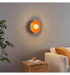 Moderne Wandleuchte aus orangefarbener Keramik - Florélys