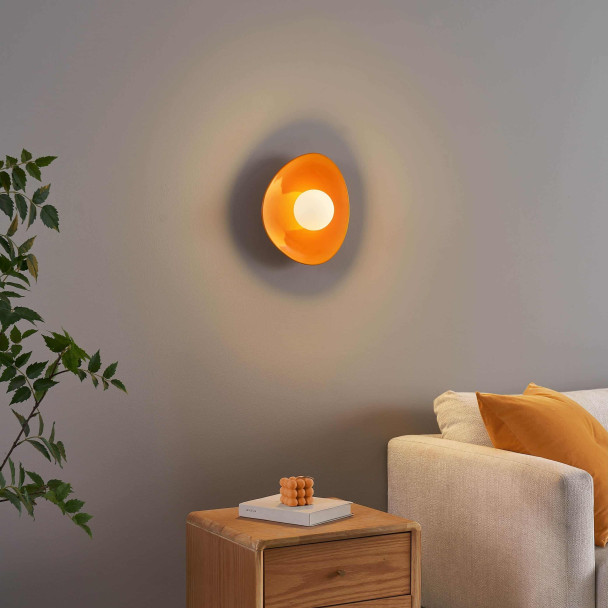 Moderne Wandleuchte aus orangefarbener Keramik...