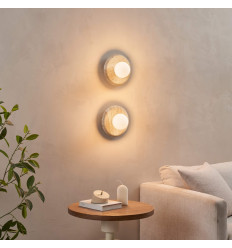 Runde beige dekorative Wandleuchte aus Travertin und... 2